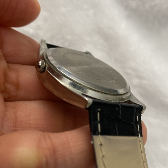 Novelle Quartz black and silver watch - Picture 11 of 15